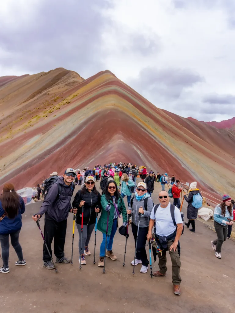 Montaña de 7 Colores y Valle Rojo Full Day